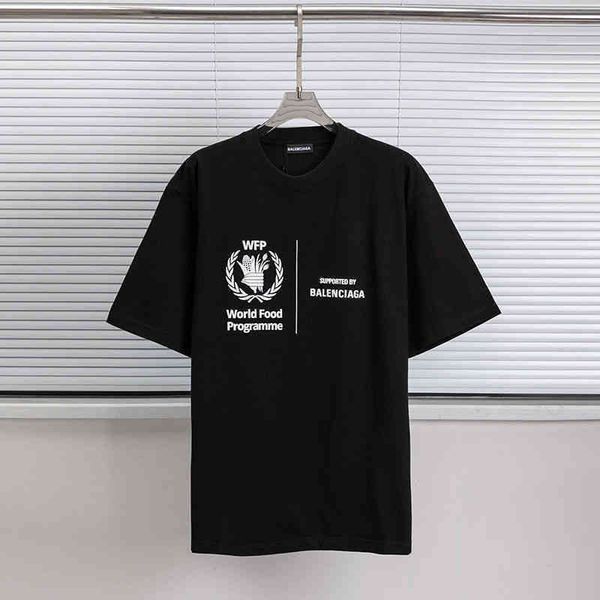 banlencaigas designers hoodies men's sweaters ceiling level paris 2022ss food program charity foam letters and wo short sleeve, White;black
banlencaigas designers hoodies men's sweaters ceiling level paris 2022ss food program charity foam letters and wo short sleeve, White;black