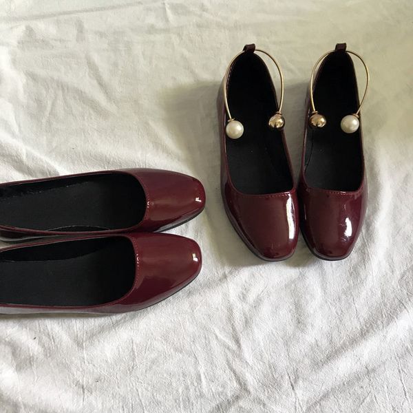 sepatu mutiara merah anggur retro loafer ujung persegi klasik wanita elegan sepatu flat wanita kantor perancang sepatu zapatos mewah modis 2, Black
sepatu mutiara merah anggur retro loafer ujung persegi klasik wanita elegan sepatu flat wanita kantor perancang sepatu zapatos mewah modis 2, Black