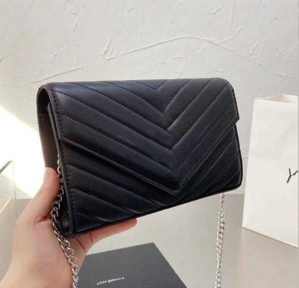 luxurys designers women gold chain crossbody bag leather handbag bags tote loulou flip cover shoulder bag wallet cross plain
luxurys designers women gold chain crossbody bag leather handbag bags tote loulou flip cover shoulder bag wallet cross plain