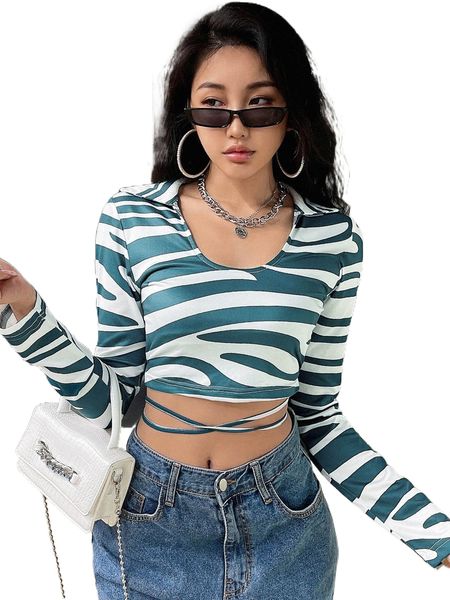 dazy all over print tie back crop tee k5rh#, White
dazy all over print tie back crop tee k5rh#, White
