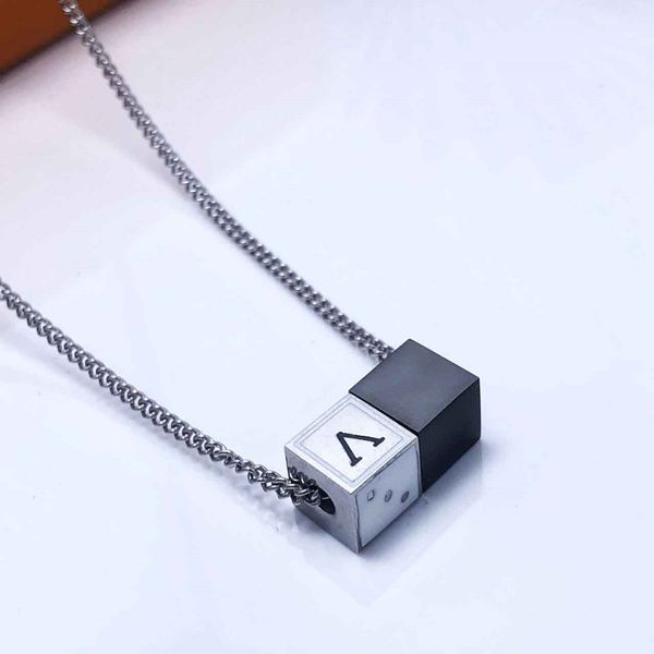2022 classic pendant necklace fashion dice necklaces for man woman design personality high quality, Silver
2022 classic pendant necklace fashion dice necklaces for man woman design personality high quality, Silver
