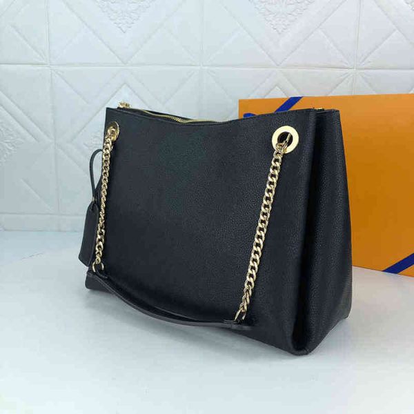 5a medium handbag classic women shoulder bag fashion leather embossing lady chain crossbody bags luxurys designers
5a medium handbag classic women shoulder bag fashion leather embossing lady chain crossbody bags luxurys designers