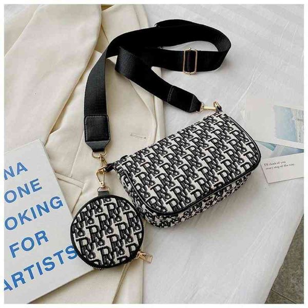 factory direct sale small messenger fashion net red new underarm women's one shoulder versatile club niche design designer bag
factory direct sale small messenger fashion net red new underarm women's one shoulder versatile club niche design designer bag