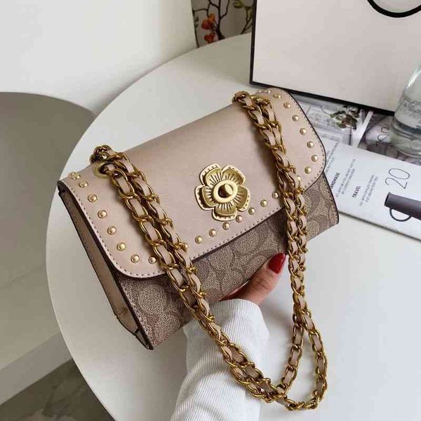 50% discount bags twist messenger chain 2022 new large capacity net red texture retro fashion versatile shoulder bag luxury designer
50% discount bags twist messenger chain 2022 new large capacity net red texture retro fashion versatile shoulder bag luxury designer