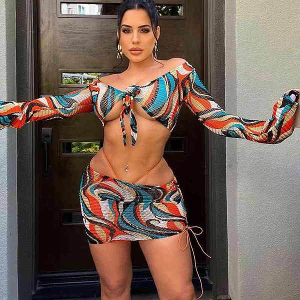 2022 women's dresses spring summer new print navel fashion three piece set club party mini dress, Black;gray
2022 women's dresses spring summer new print navel fashion three piece set club party mini dress, Black;gray