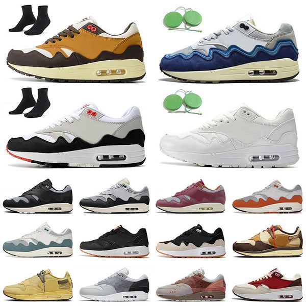 2022 patta mx 1 mens designer shoes cushion running sports monarch black grey waves noise aqua black white obsidian bred outdoor woman joggi, White;red
2022 patta mx 1 mens designer shoes cushion running sports monarch black grey waves noise aqua black white obsidian bred outdoor woman joggi, White;red
