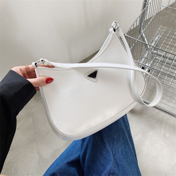 net red same saddle underarm french stick one simple women's 70% off wholesale sales
net red same saddle underarm french stick one simple women's 70% off wholesale sales