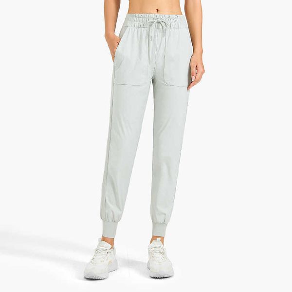 sports casual pants women's drawstring small foot loose running fitness quick dry breathable joffers pocket gym clothes trouses, White;red
sports casual pants women's drawstring small foot loose running fitness quick dry breathable joffers pocket gym clothes trouses, White;red