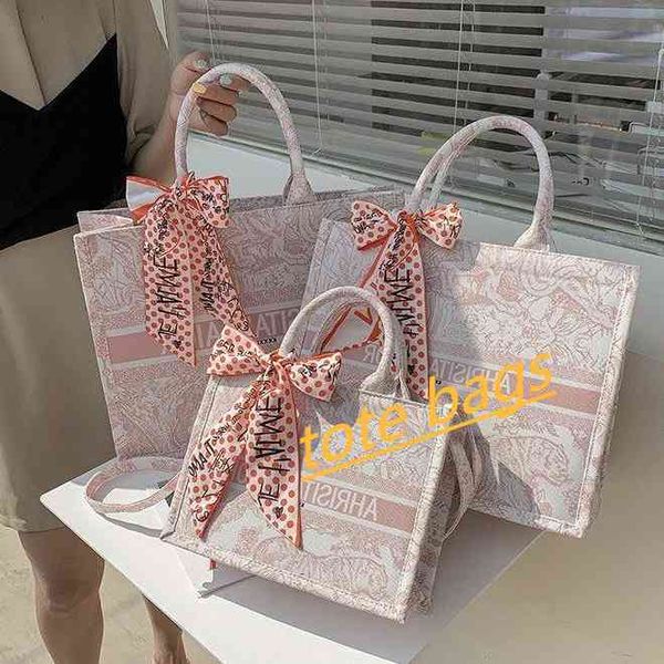 new designer bags 2022 fashion letter shopping canvas tote portable large capacity women's01 
new designer bags 2022 fashion letter shopping canvas tote portable large capacity women's01