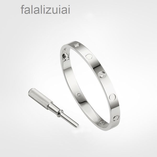 designer carti er love screw bracelet 5.0 designer bracelets 4 diamonds bangle luxury jewelry women titanium steel alloy gold-plated craft g, Silver
designer carti er love screw bracelet 5.0 designer bracelets 4 diamonds bangle luxury jewelry women titanium steel alloy gold-plated craft g, Silver