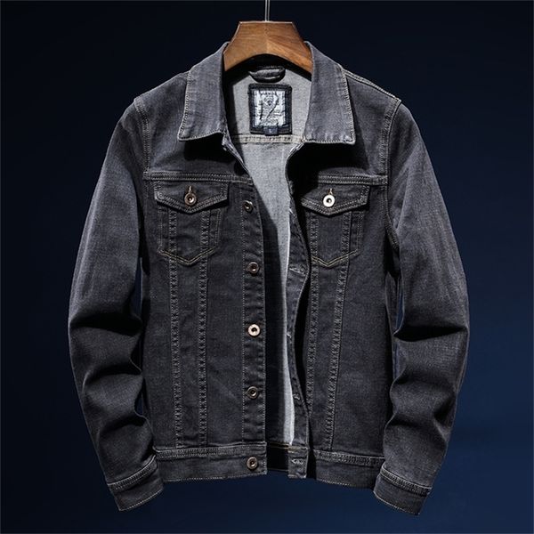 autumn classic style men's black elasticity denim jacket fashion casual cotton jeans coat male brand clothes 201218, Black;brown
autumn classic style men's black elasticity denim jacket fashion casual cotton jeans coat male brand clothes 201218, Black;brown