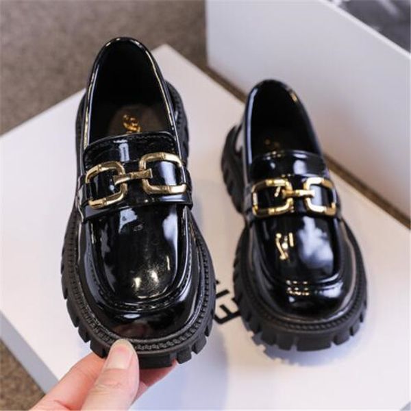 classic children shoes casual sneakers boys girls wedding party formal leather shoes kids slip-on loafers flats simple oxfords, Black;red
classic children shoes casual sneakers boys girls wedding party formal leather shoes kids slip-on loafers flats simple oxfords, Black;red