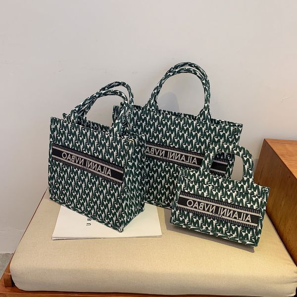 women bags chain handbags handbag 's classic luxury crossbody for 2022 msenger purse for female messenger
women bags chain handbags handbag 's classic luxury crossbody for 2022 msenger purse for female messenger