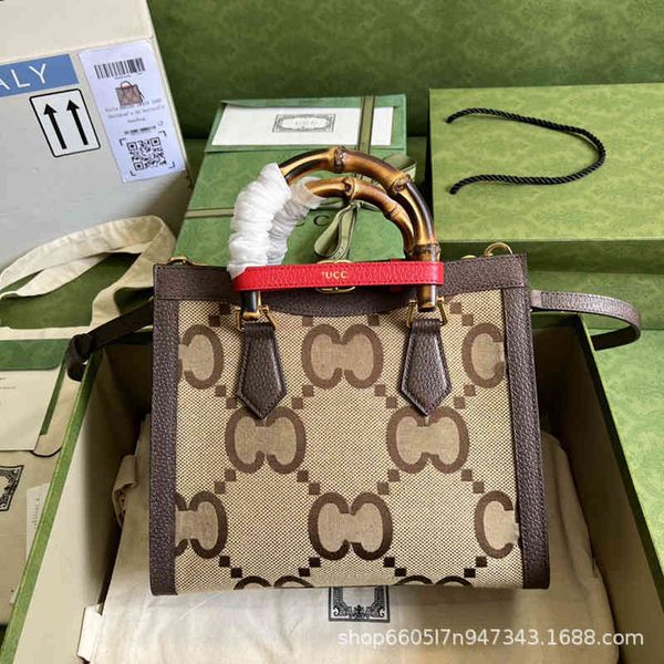 designer luxury bags new women's shoulder bag style original decoration super pattern bamboo knuckle tote portable messenger female
designer luxury bags new women's shoulder bag style original decoration super pattern bamboo knuckle tote portable messenger female