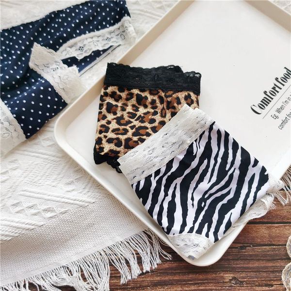 european style underwear womens ice silk printing panties fashion lace briefs ladies low waist underpants female lingerie, Black;pink
european style underwear womens ice silk printing panties fashion lace briefs ladies low waist underpants female lingerie, Black;pink