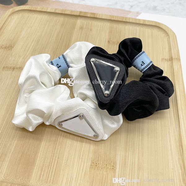 girls designer elastic hair scrunchie fashion woman letter solid color hiar accessories lady style kids party ponytail holder children hairb, Slivery;white
girls designer elastic hair scrunchie fashion woman letter solid color hiar accessories lady style kids party ponytail holder children hairb, Slivery;white