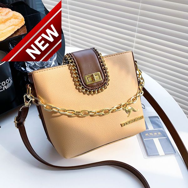 direct sale quality discount schain backpack women's 2022 new personalized damp liquid sense single shoulder msenger trend fashion wome
direct sale quality discount schain backpack women's 2022 new personalized damp liquid sense single shoulder msenger trend fashion wome