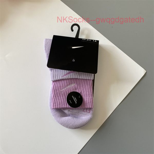 classic men fashion socks hook brand color stitched men's women's long tube sports training sock street couple middle tubes luxury, Black
classic men fashion socks hook brand color stitched men's women's long tube sports training sock street couple middle tubes luxury, Black