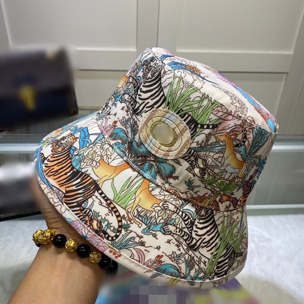 fashion designer sun hat tiger printed outdoor traveling women men sunhat luxury hats, Blue;gray
fashion designer sun hat tiger printed outdoor traveling women men sunhat luxury hats, Blue;gray