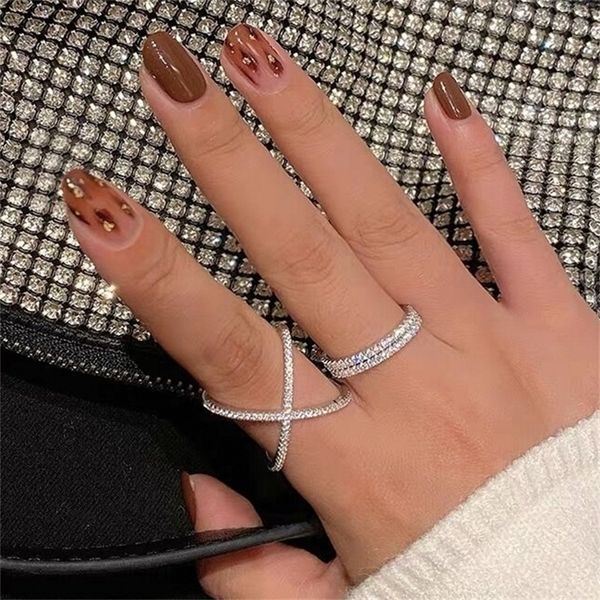 lovers cross promise ring silver color pave aaaaa zircon cz engagement wedding band rings for women jewelry 220728, Slivery;golden
lovers cross promise ring silver color pave aaaaa zircon cz engagement wedding band rings for women jewelry 220728, Slivery;golden