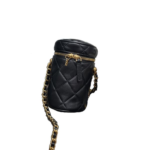 bucket bags lassic retro style rhombus plaid genuine leather elegant soft material exquisite compact fashion versatile casual designer bags
bucket bags lassic retro style rhombus plaid genuine leather elegant soft material exquisite compact fashion versatile casual designer bags