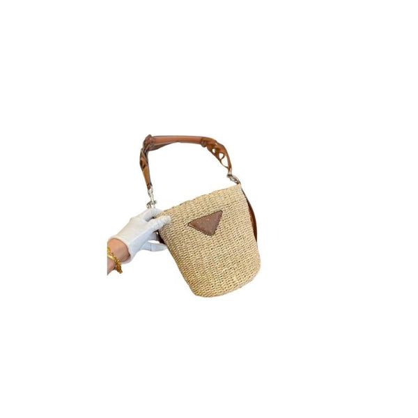 luxury dinner niche design straw bucket bag 2022 new retro small fresh holiday style woven shoulder underarm bag women
luxury dinner niche design straw bucket bag 2022 new retro small fresh holiday style woven shoulder underarm bag women