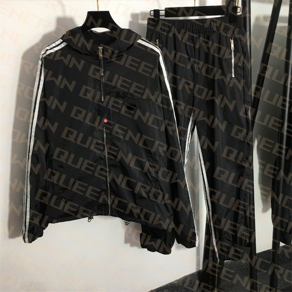 smooth breathable tracksuits thin hooded sport coat loose elastic waist jogger pants triangle badge mesh running sportswear, Gray
smooth breathable tracksuits thin hooded sport coat loose elastic waist jogger pants triangle badge mesh running sportswear, Gray
