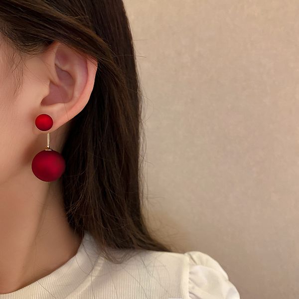 925 silver needle korean fashion tassel earrings red series simple eardrops autumn and winter design sense simple eardrop, Golden
925 silver needle korean fashion tassel earrings red series simple eardrops autumn and winter design sense simple eardrop, Golden