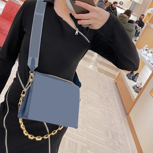 designer bags pochette coussin chain bag coussins soft lambskin embossed handbag women luxurys shoulder purse clutch bags quality
designer bags pochette coussin chain bag coussins soft lambskin embossed handbag women luxurys shoulder purse clutch bags quality