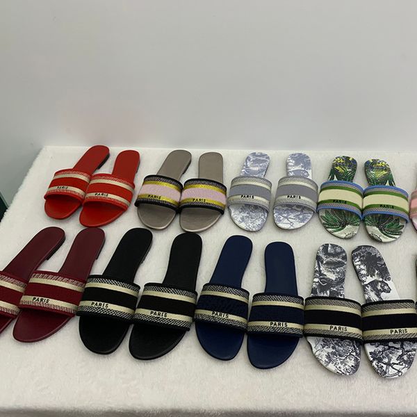 womens paris slippers summer embroidery sandal floral brocade fashion flip flops striped beach genuine leather dazzle flowers slipper j199, Black
womens paris slippers summer embroidery sandal floral brocade fashion flip flops striped beach genuine leather dazzle flowers slipper j199, Black