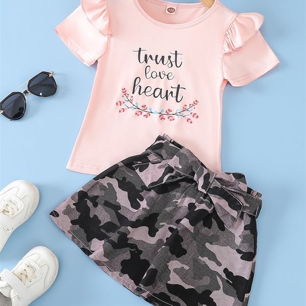 toddler girls letter graphic ruffle trim tee & camo print belted skirt she07, White
toddler girls letter graphic ruffle trim tee & camo print belted skirt she07, White