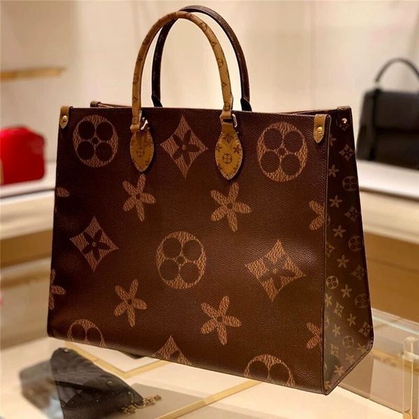 louis vuitton lv designers handbag luxurys handbags ladies chain shoulder bag patent leather diamond luxurys evening bags
louis vuitton lv designers handbag luxurys handbags ladies chain shoulder bag patent leather diamond luxurys evening bags