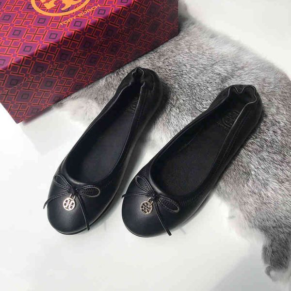 dress shoes spring and summer tb round head sheepskin bow shallow flat shoes leisure ballet omelet, Black 
dress shoes spring and summer tb round head sheepskin bow shallow flat shoes leisure ballet omelet, Black