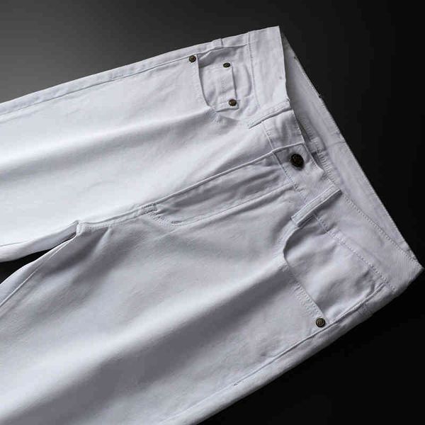 men's jeans step into the special men's jeans small straight tube slim fit autumn and winter white embroidery trend little bee man, Blue
men's jeans step into the special men's jeans small straight tube slim fit autumn and winter white embroidery trend little bee man, Blue
