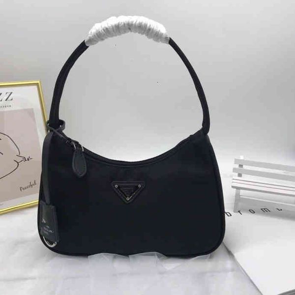designers luxury shoulder bags crossbody luxurys bag women messenger crossbody mini bag women bags hand bags fashion handbags tote bag backp
designers luxury shoulder bags crossbody luxurys bag women messenger crossbody mini bag women bags hand bags fashion handbags tote bag backp