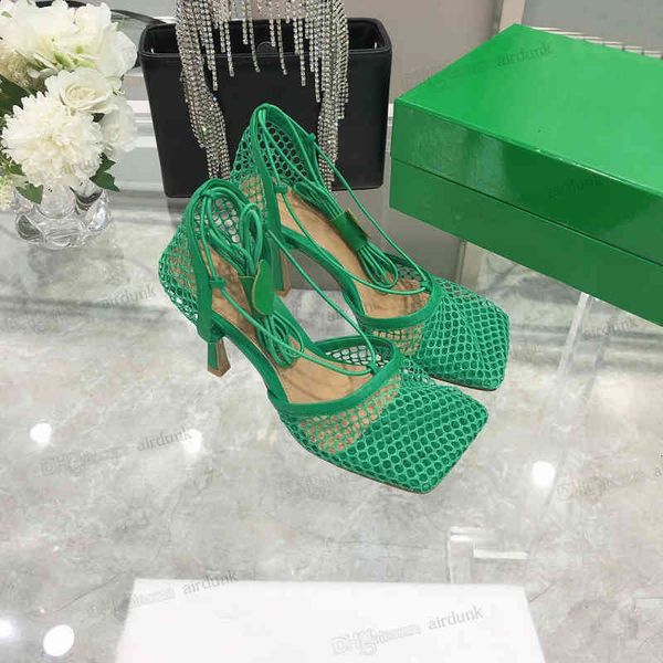 2022 women high heel sparkle stretch sandals slippers fashion leather rhinestone, Black
2022 women high heel sparkle stretch sandals slippers fashion leather rhinestone, Black