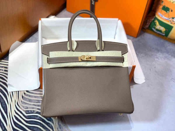 7a totes berkin bag quality womens handmade fashion women purse cowhide leather pochette clutchdesigner togo luxury designer handbags classi
7a totes berkin bag quality womens handmade fashion women purse cowhide leather pochette clutchdesigner togo luxury designer handbags classi