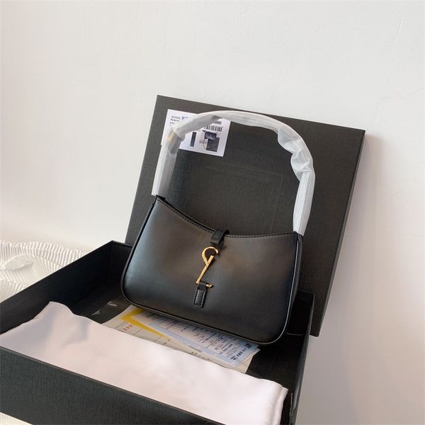 dupe designer le5a7 hobo bag in smooth leather luxury women crossbody bags black luxurious ladies handbags fashion woman shoulder bags under
dupe designer le5a7 hobo bag in smooth leather luxury women crossbody bags black luxurious ladies handbags fashion woman shoulder bags under