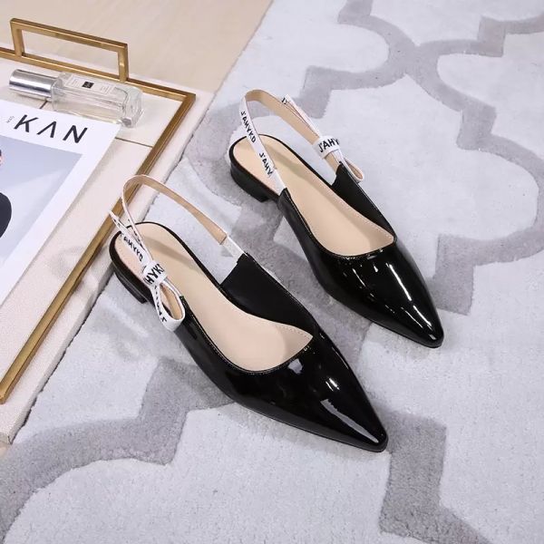 2021 new fashion patent point toe summer sandals women knitted slingback low heel shoes butterfly ribbon bow spring autumn pumps234t, Black
2021 new fashion patent point toe summer sandals women knitted slingback low heel shoes butterfly ribbon bow spring autumn pumps234t, Black