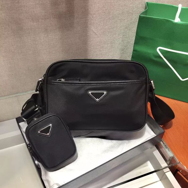 2022 shoulder handbags retro designer bags 2vh048 women handbag soft leather crossbody luxurious fashion totes shopping satchels tote p bag
2022 shoulder handbags retro designer bags 2vh048 women handbag soft leather crossbody luxurious fashion totes shopping satchels tote p bag