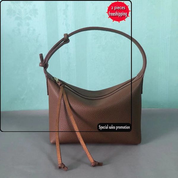 factory online export designer brand bag handbag official original leather women 2022 new hand lunch box small armpit
factory online export designer brand bag handbag official original leather women 2022 new hand lunch box small armpit
