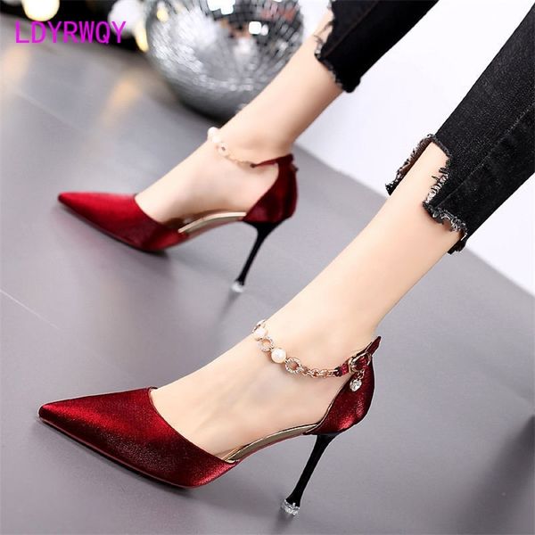 one word belt single shoes autumn women's shoes red temperament pointed high heels women 220428, Black
one word belt single shoes autumn women's shoes red temperament pointed high heels women 220428, Black