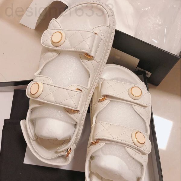 sandals designer xiaoxiangfeng sandals women's summer thick bottom increased muffin sports flat middle heel rome d4q9, Black
sandals designer xiaoxiangfeng sandals women's summer thick bottom increased muffin sports flat middle heel rome d4q9, Black