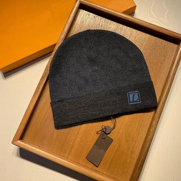 classic designer winter beanie men and women fashion design knitted caps autumn wool hat letter jacquard warm cap, Blue;gray
classic designer winter beanie men and women fashion design knitted caps autumn wool hat letter jacquard warm cap, Blue;gray