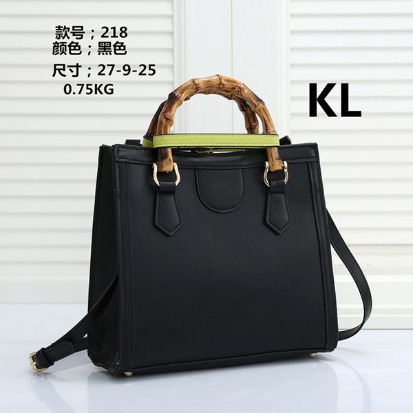 designer handbags diana bamboo bag vintage lady shopping handbag fashion crossbody shoulder bag luxury wallet 27cm
designer handbags diana bamboo bag vintage lady shopping handbag fashion crossbody shoulder bag luxury wallet 27cm