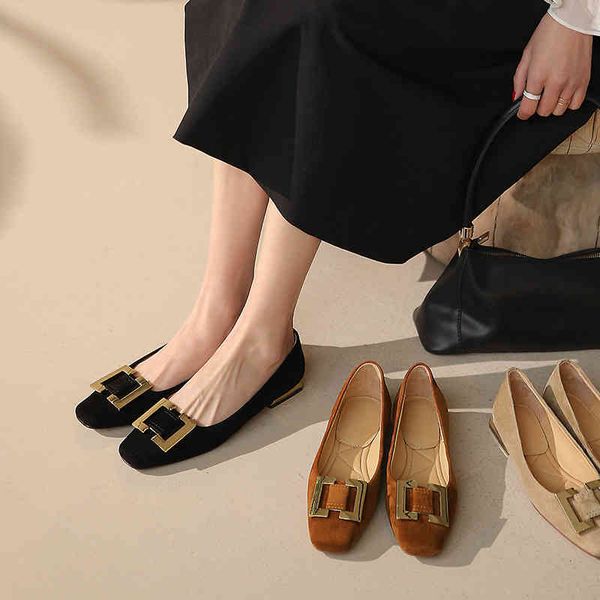 sandals one foot pedal metal square buckle fish mouth flat heel shallow single shoes spring simple korean for o5t2, Black 
sandals one foot pedal metal square buckle fish mouth flat heel shallow single shoes spring simple korean for o5t2, Black