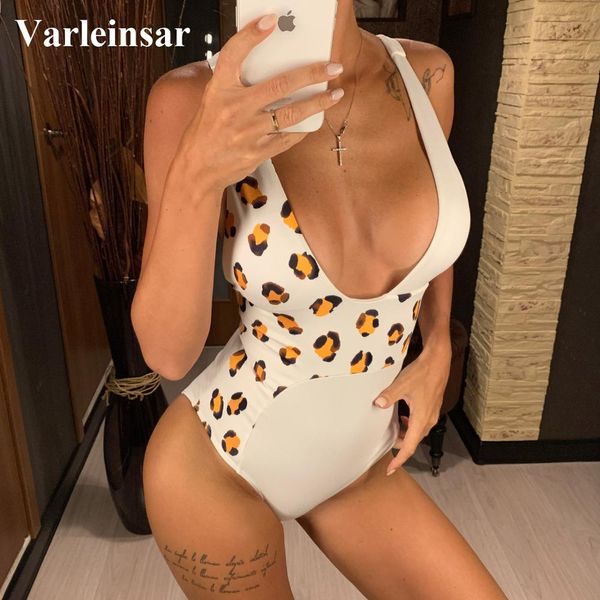 2022 new splicing one piece swimsuit women swimwear female bather v neck bathing suit swim monokini lady v1724, White;black
2022 new splicing one piece swimsuit women swimwear female bather v neck bathing suit swim monokini lady v1724, White;black
