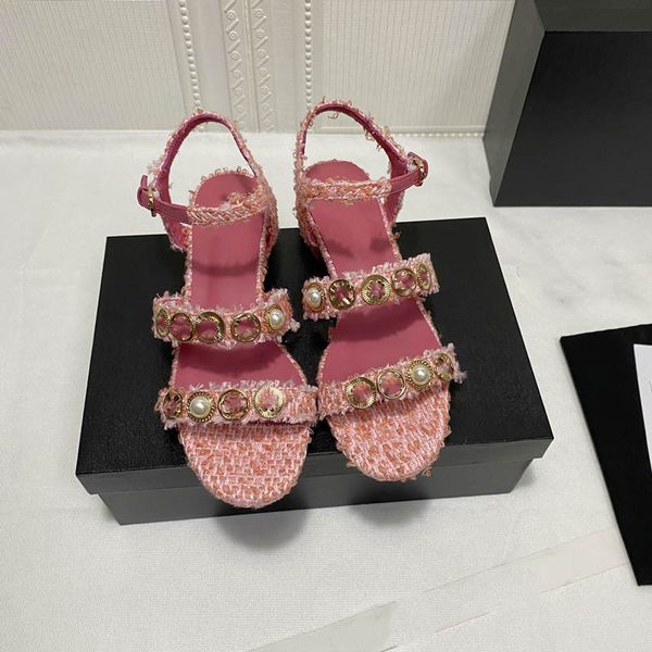 fashion-2022 women fashion classic premium brand dress shoes sandals lady summer new style lovely size:35-40, Black
fashion-2022 women fashion classic premium brand dress shoes sandals lady summer new style lovely size:35-40, Black