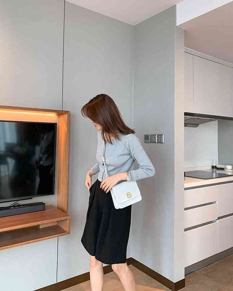 crocodile bag new women's bag messenger one shoulder box tofu handbags design deals
crocodile bag new women's bag messenger one shoulder box tofu handbags design deals