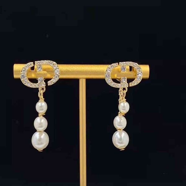 factory super discount 70% off 2022 letter rhinestone pearl earrings brass 925 silver needle earrings female, Golden
factory super discount 70% off 2022 letter rhinestone pearl earrings brass 925 silver needle earrings female, Golden
